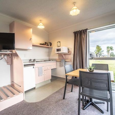 Fiordland National Park Lodge Te Anau Downs Exterior foto